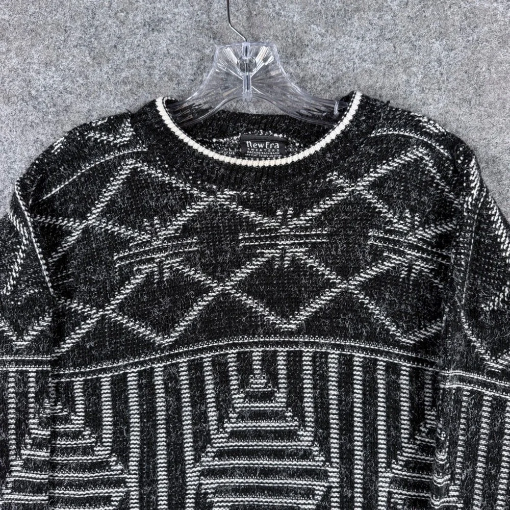 New Era Sweaters Men's M Black White Geometric Knit Pullover Crewneck Made USA